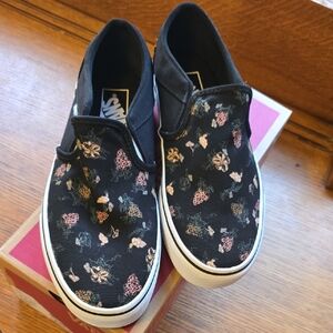 Vans Black Slip-On Sneakers